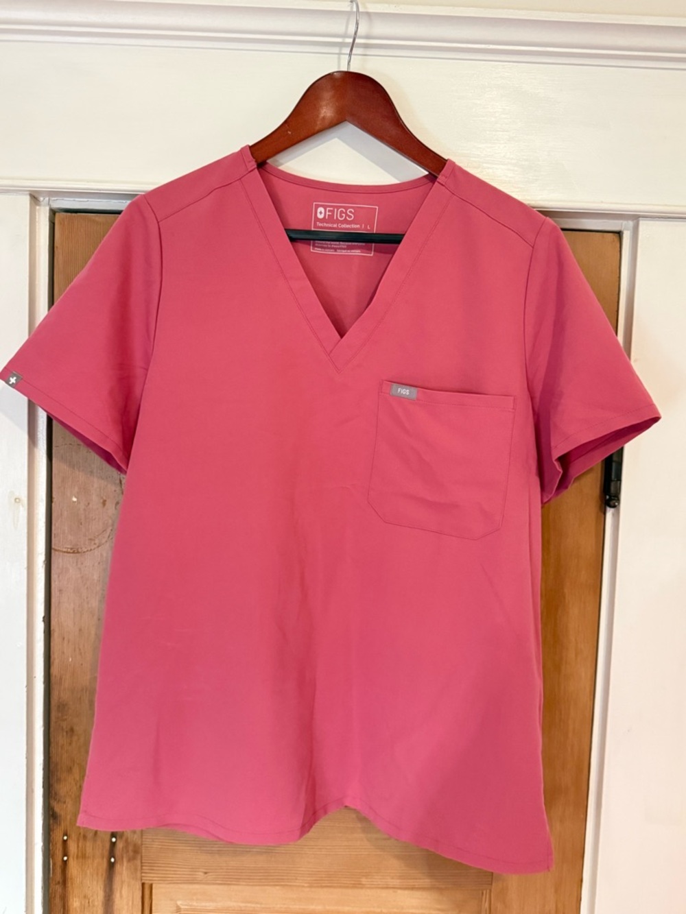 FIGS Catarina 1 pocket scrub top in Rose Pink